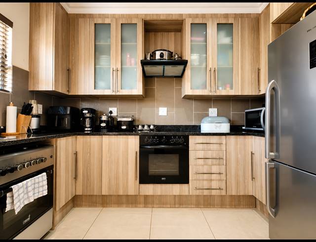 2 BEDROOM TOWNHOUSE FOR SALE IN THREE RIVERS